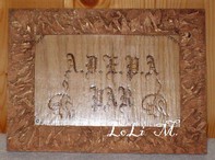 Cuadro de madera pirograbado con marco de madera decorado con pasta relieve