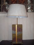 Lámpara de madera decorada con pasta ferro, pasta relieve y acrílicos