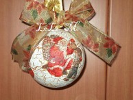 Bola de Porex grande decorada con servilleta y craquelador