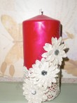 Vela decorada con encaje  y flores de tela